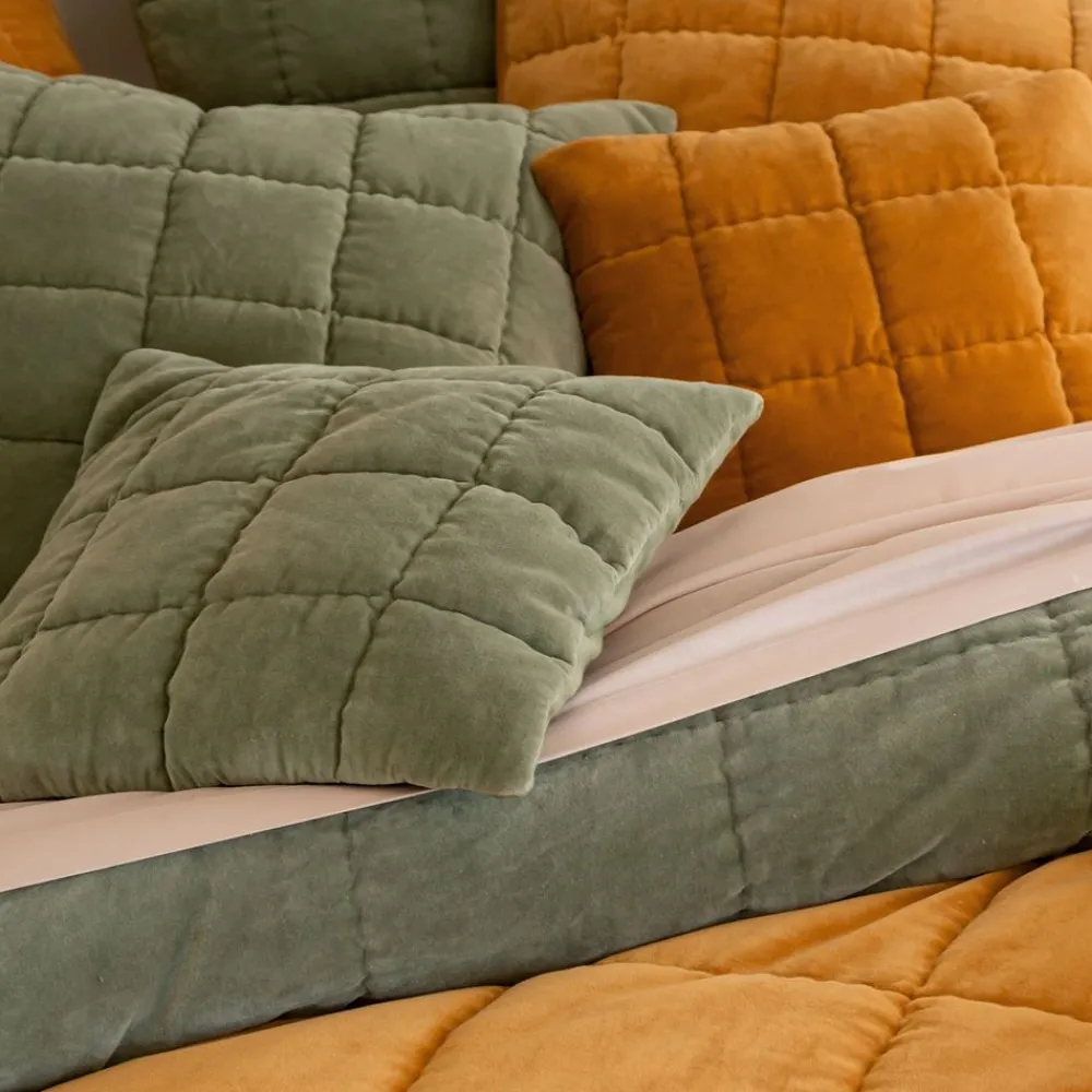 Becquet Boutis velours - CRÉATION< Décoration Textile Unie|Les Matières