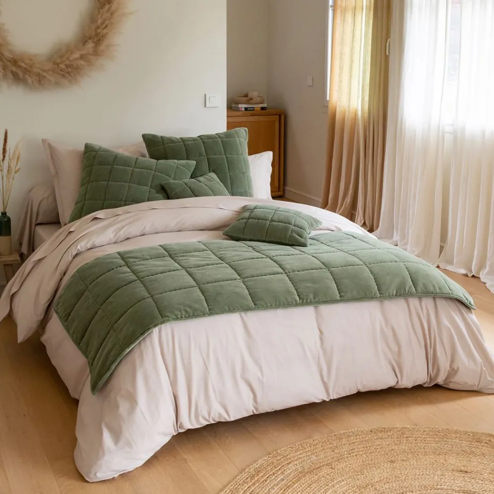 Becquet Boutis velours - CRÉATION< Décoration Textile Unie|Les Matières