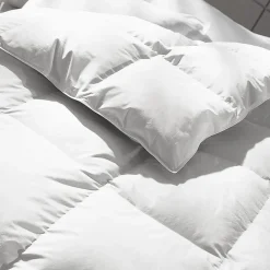 Becquet Couette 90% DUVET D'OIE NEUF ANTIACARIENS Pyrénex - Chaude< Les Matières|Couette, Édredon, Plumon