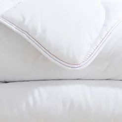 Becquet Couette C+SUR ANTIACARIEN écoresponsable - tempérée - très chaude< Couette, Édredon, Plumon|Couette