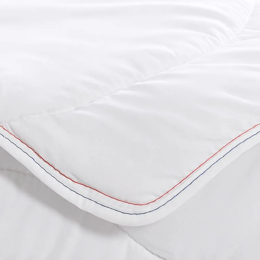 Becquet Couette Greentouch® ANTIPUNAISE, ANTIACARIEN - Légère - Tempérée< Couette, Édredon, Plumon|Couette