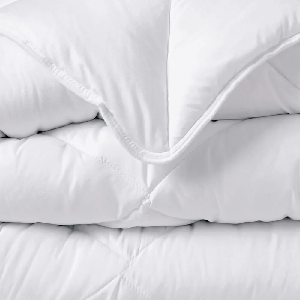 Becquet Couette Hygiafill LAVABLE à 90° - Légère - Chaude< Couette, Édredon, Plumon|Couette