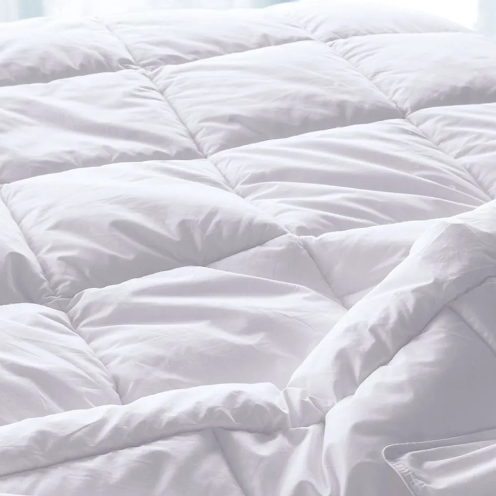 Becquet Couette LAPONIE - SENSATION DUVET - Création - Triple Protection - très chaude< Les Matières|Couette, Édredon, Plumon