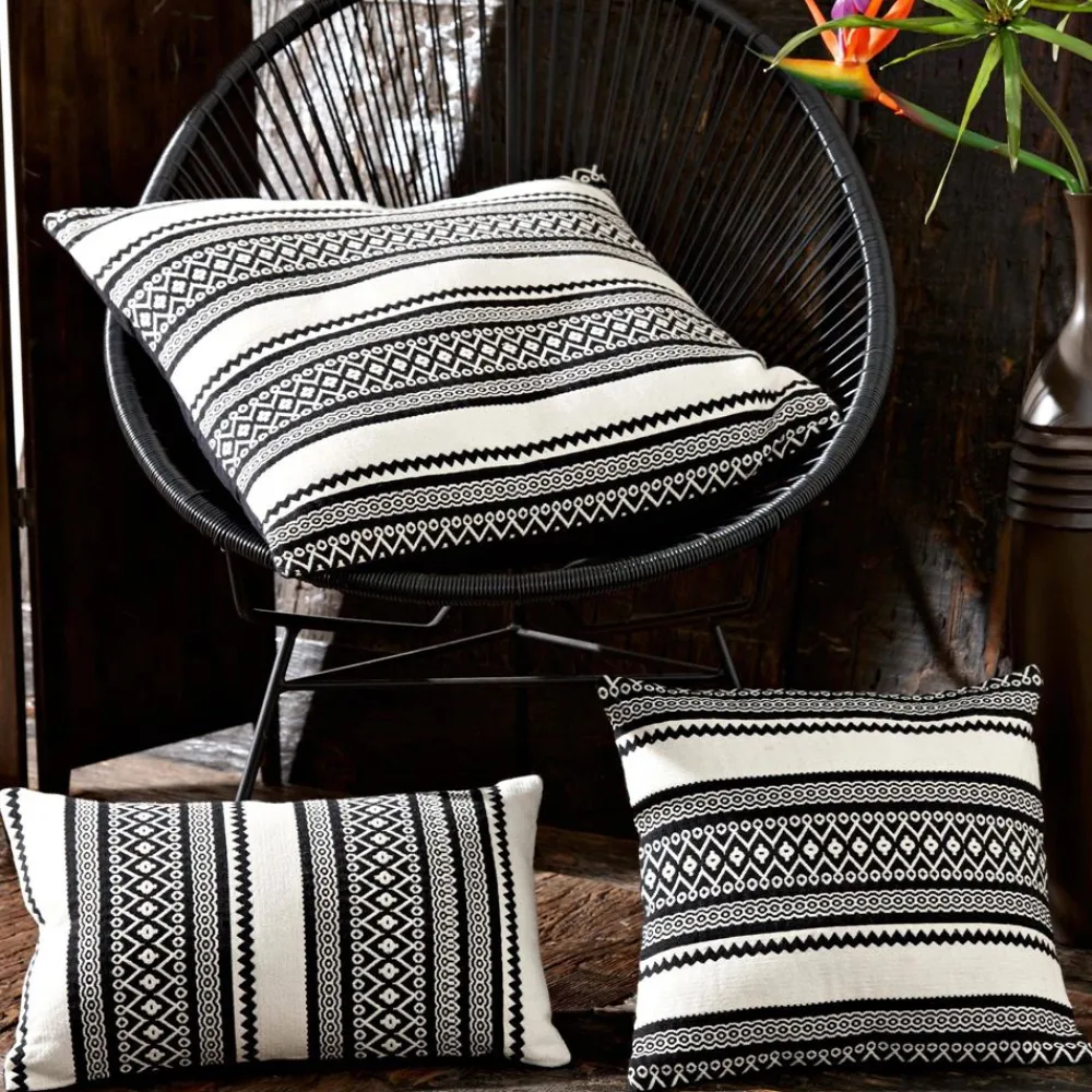 Becquet Coussin tissage ethnique< Rideau Et Déco Textile|Coussin, Housse De Coussin