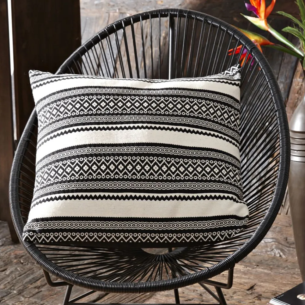 Becquet Coussin tissage ethnique< Rideau Et Déco Textile|Coussin, Housse De Coussin