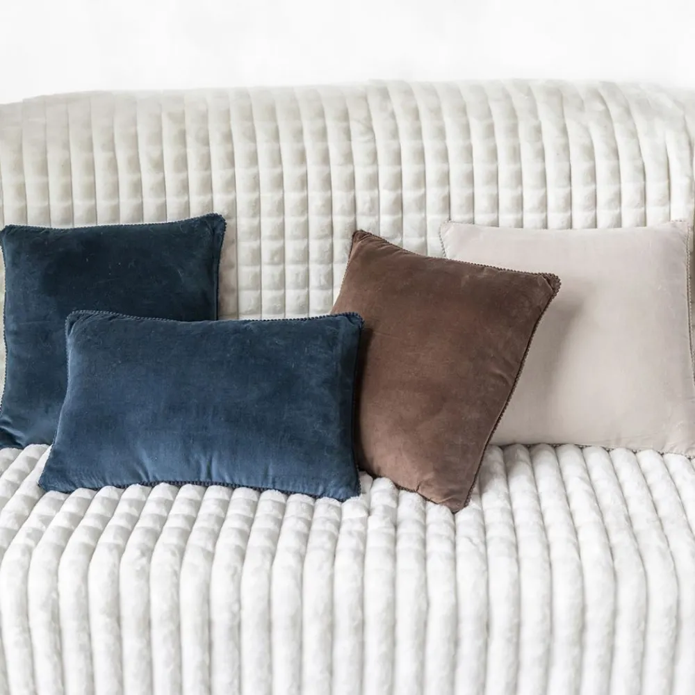 Becquet Coussin velours perlé< Rideau Et Déco Textile|Coussin, Housse De Coussin