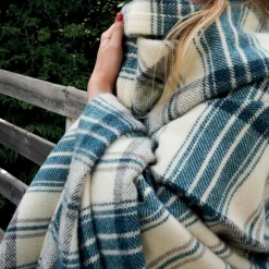 Becquet Couverture 90% LAINE Woolmark® à carreaux - 450 g/m² - Chaude< Couverture|Couverture