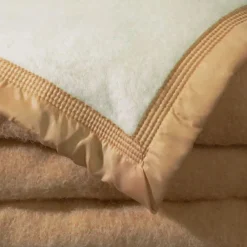 Becquet Couverture LAINE Woolmark® - 800 g/m² - Ultra-chaude< Couverture|Couverture