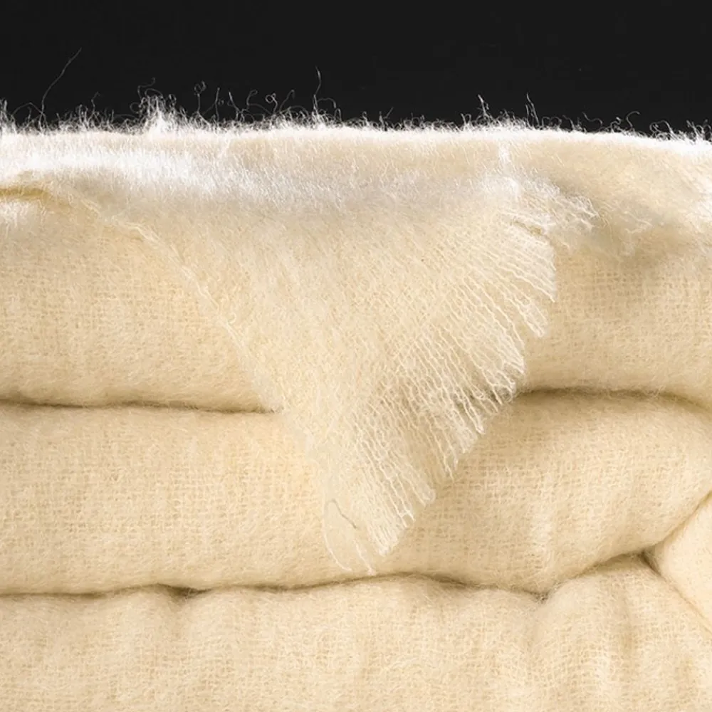 Becquet Couverture MOHAIR chaleur et légèreté - Très Chaude< Couverture|Couverture