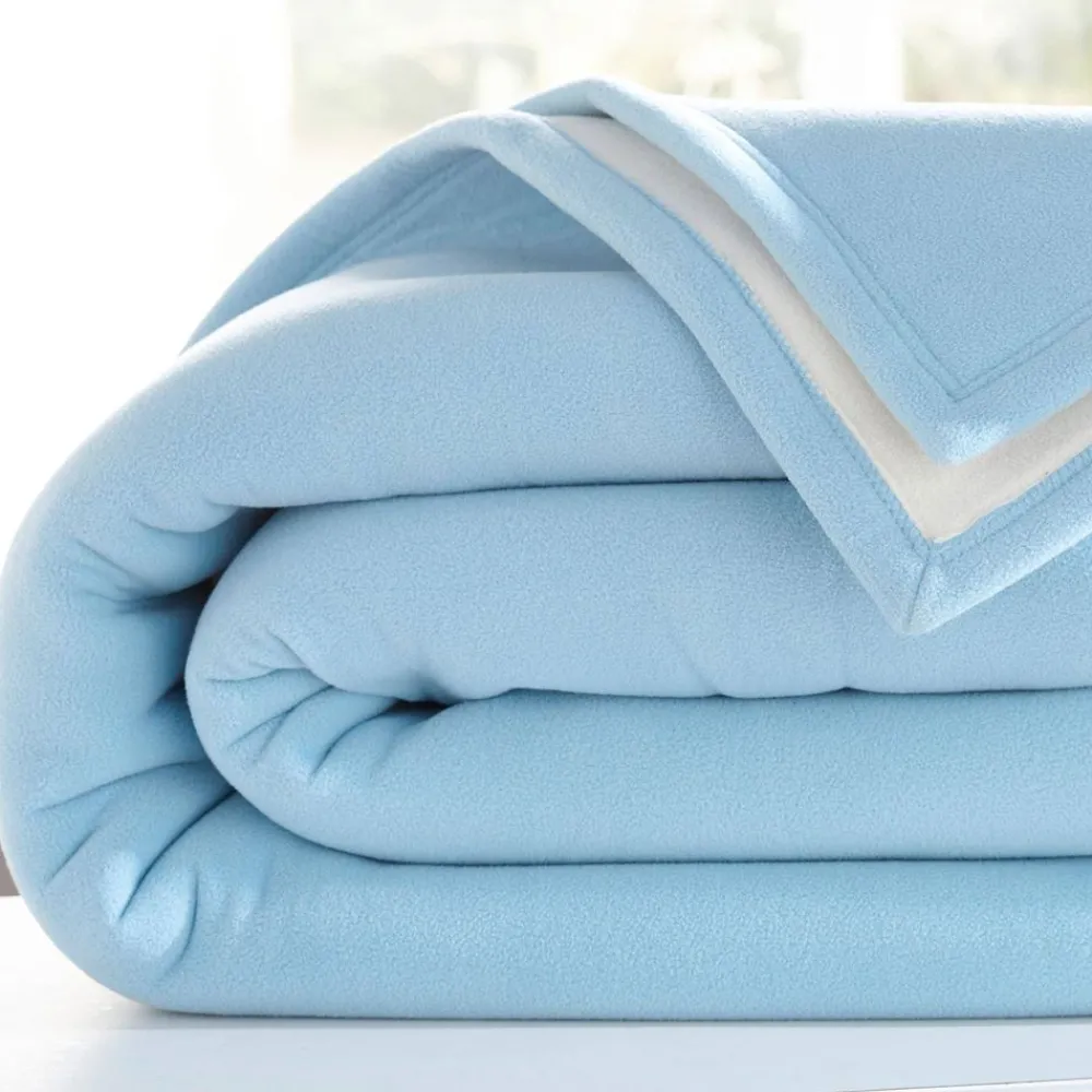 Becquet Couverture POLAIRE BICOLORE microfibre très chaude< Couverture|Couverture