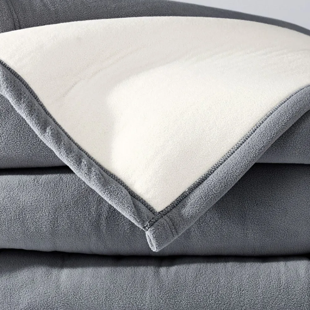 Becquet Couverture POLAIRE BICOLORE microfibre très chaude< Couverture|Couverture