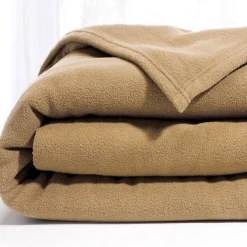 Becquet Couverture POLAIRE UNIE microfibre - tempérée< Couverture|Couverture