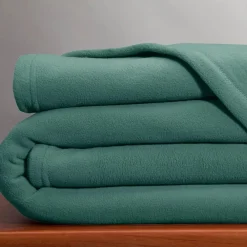Becquet Couverture POLAIRE UNIE microfibre - tempérée< Couverture|Couverture