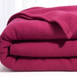 Becquet Couverture POLAIRE UNIE microfibre - tempérée< Couverture|Couverture