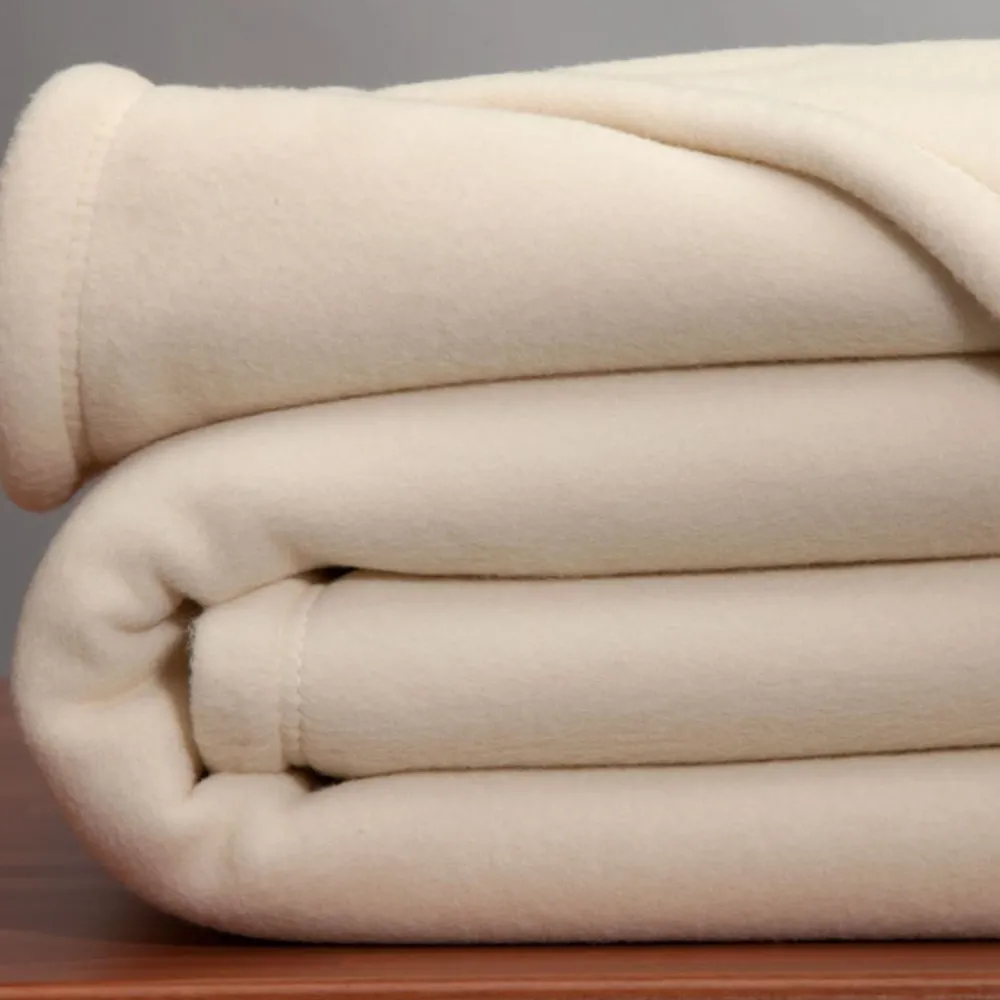 Becquet Couverture Thermotec POLAIRE RÉGULATION THERMIQUE - Chaude< Couverture|Couverture