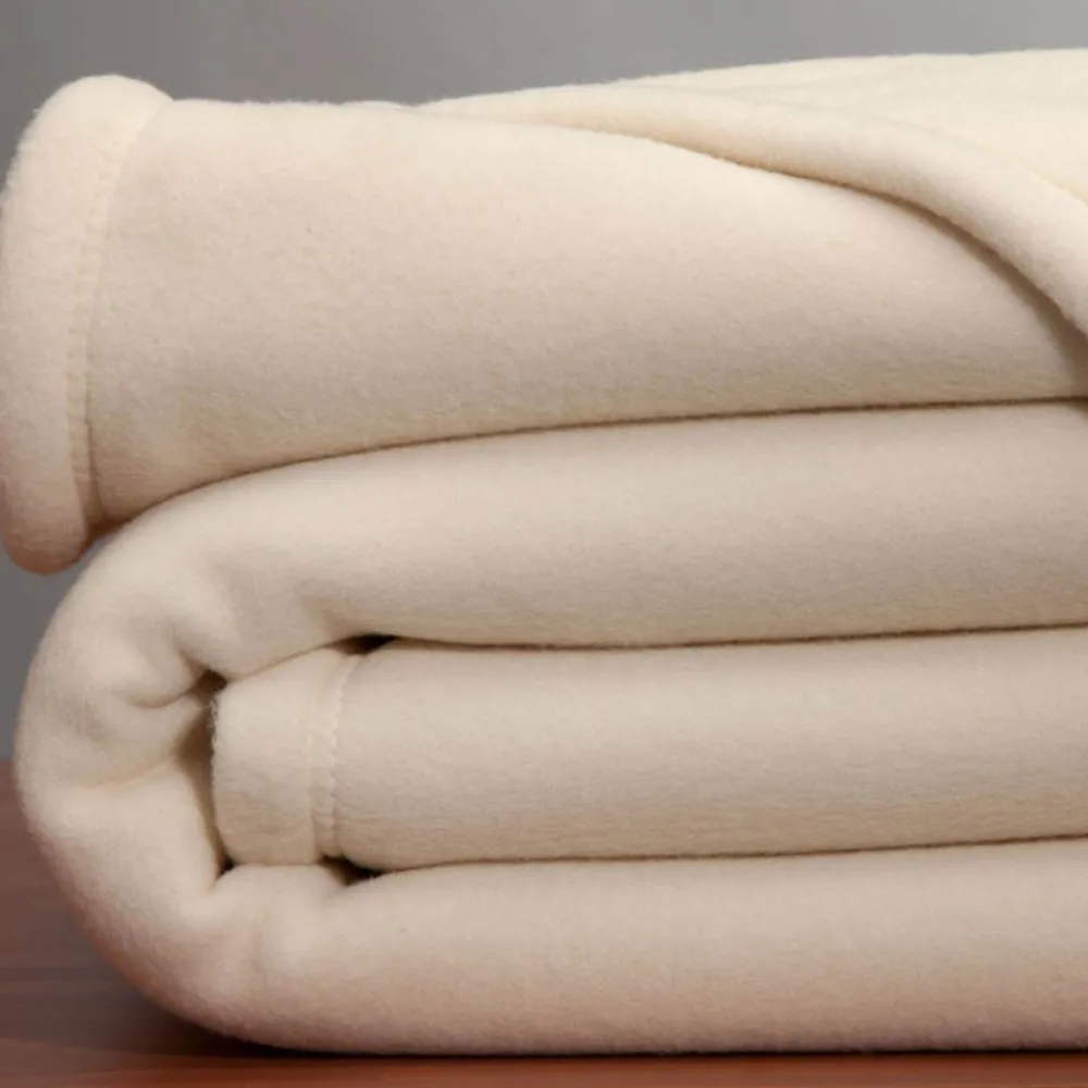 Becquet Couverture Thermotec POLAIRE RÉGULATION THERMIQUE - Très Chaude< Couverture|Couverture