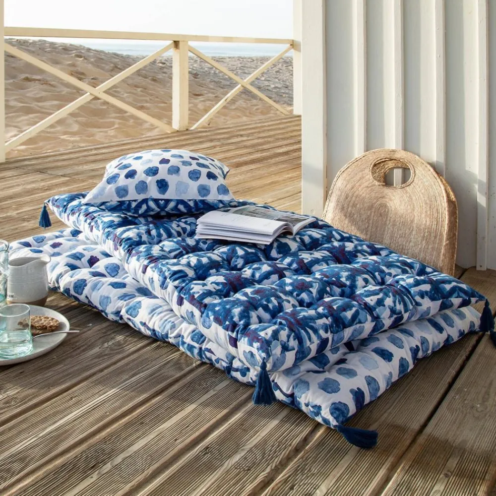 Becquet Futon enduit double face bleu et blanc< Rideau Et Déco Textile|Pouf, Matelas, Futon