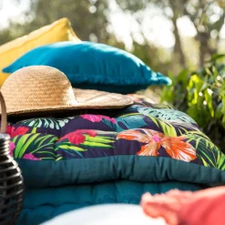 Becquet Futon motif exotique< Rideau Et Déco Textile|Pouf, Matelas, Futon