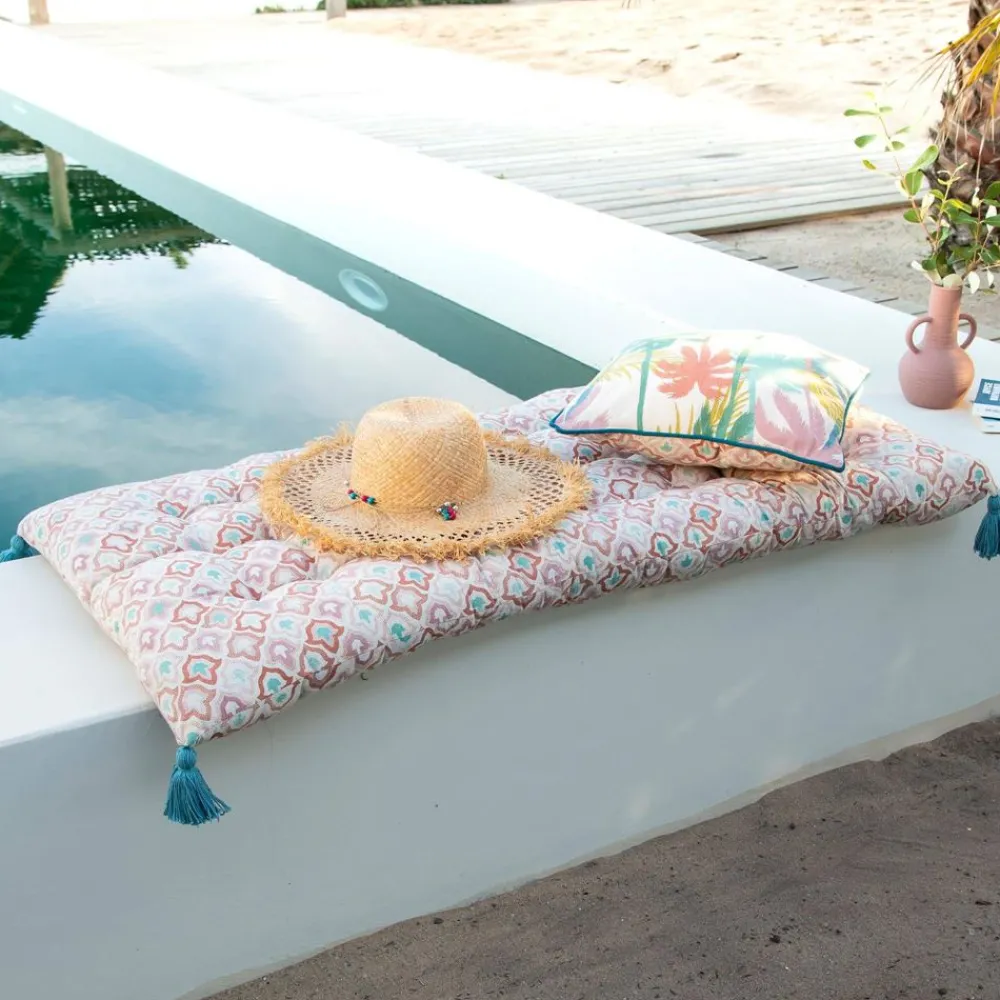 Becquet Futon motif géométrique - CRÉATION< Rideau Et Déco Textile|Pouf, Matelas, Futon