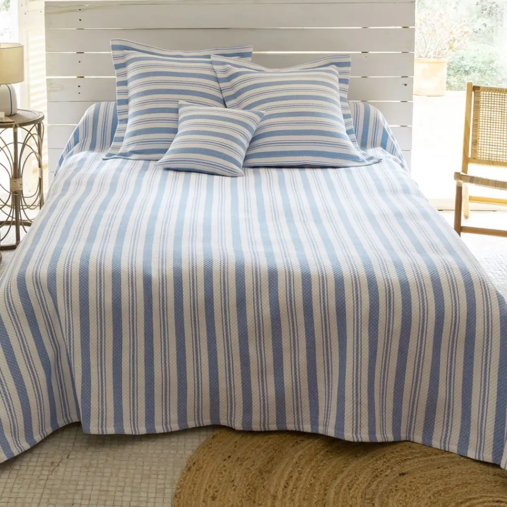 Becquet Jeté de lit jacquard effet gaufré< Boutis, Jeté De Lit, Couvre Lit