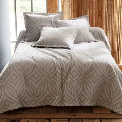 Becquet Jeté de lit jacquard motif géométrique< Les Matières|Boutis, Jeté De Lit, Couvre Lit