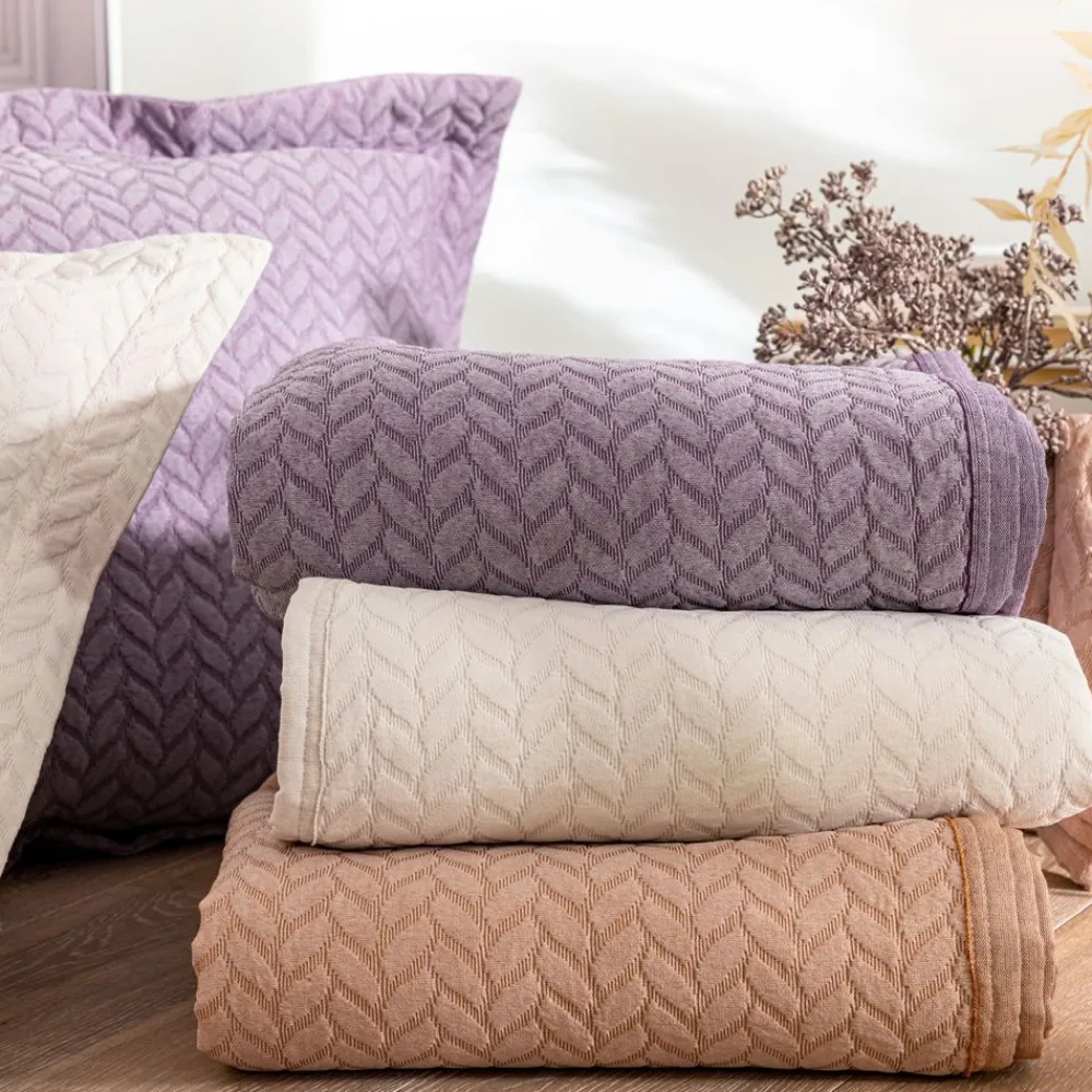 Becquet Jeté de lit motif chevrons - 420 g/m²< Les Matières|Boutis, Jeté De Lit, Couvre Lit