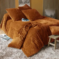 Becquet Jeté de lit peluche grosses côtes< Plaid|Plaid