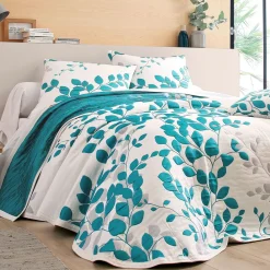 Becquet Jeté de lit tissé jacquard motif végétal< Les Matières|Boutis, Jeté De Lit, Couvre Lit