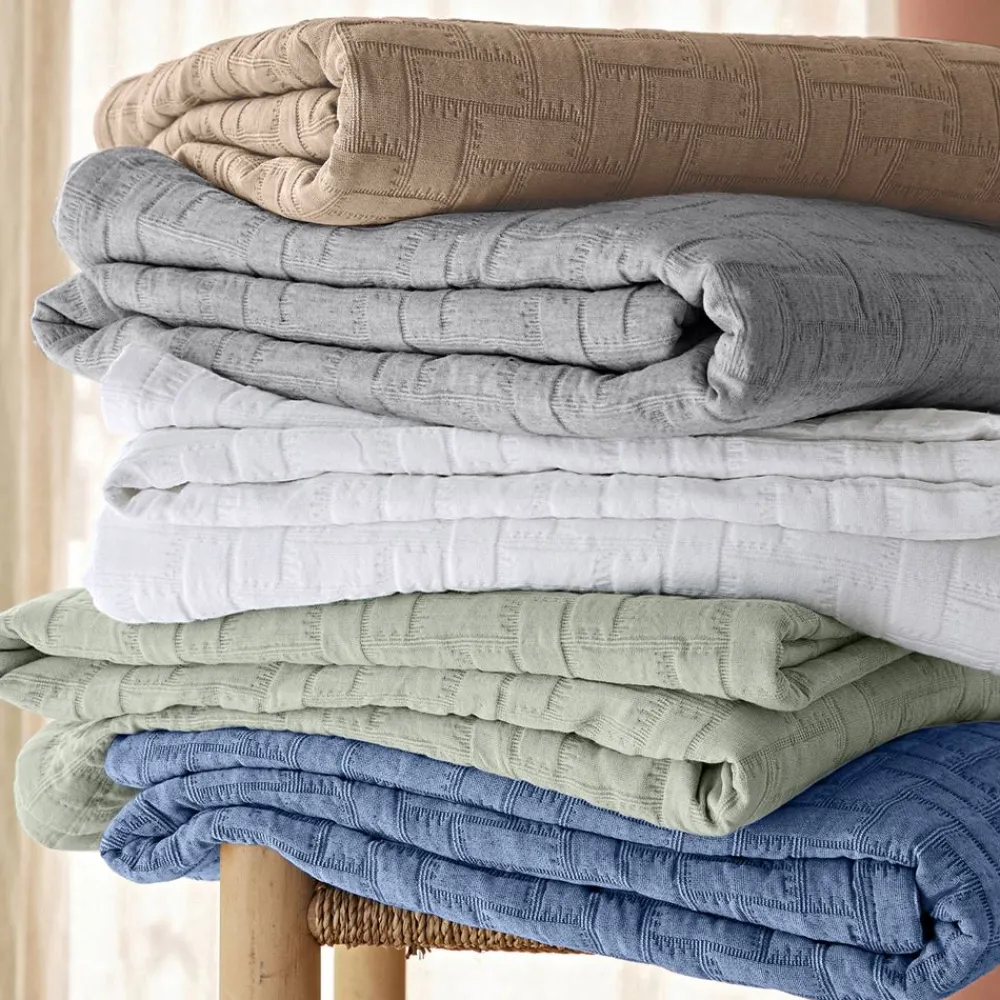 Becquet Jeté tissé jacquard< Décoration Textile Unie|Les Matières
