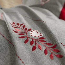 Becquet Linge de lit broderie coeurs, feuilles et flocons - CRÉATION< Housse De Couette|Linge De Lit Fantaisie, Linge De Lit Brodé