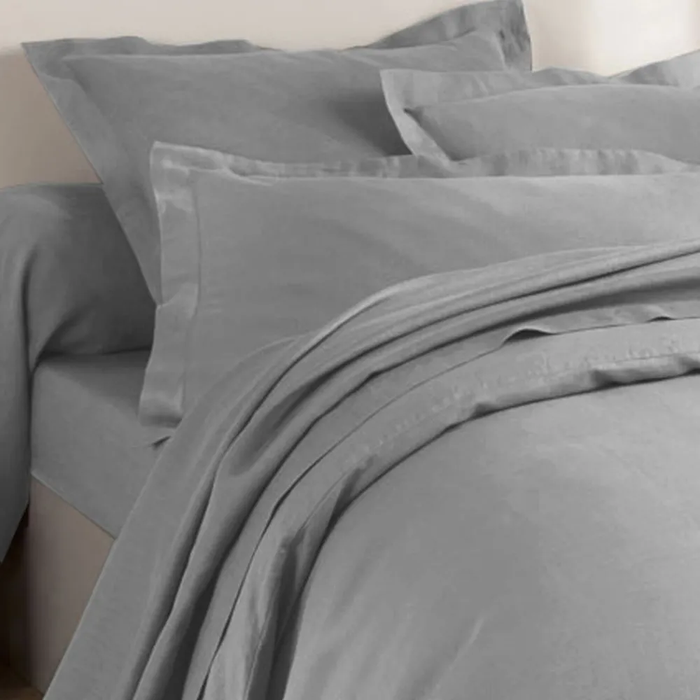 Becquet Linge de lit en lin lavé uni Lauréat< Les Matières|Linge De Lit Uni