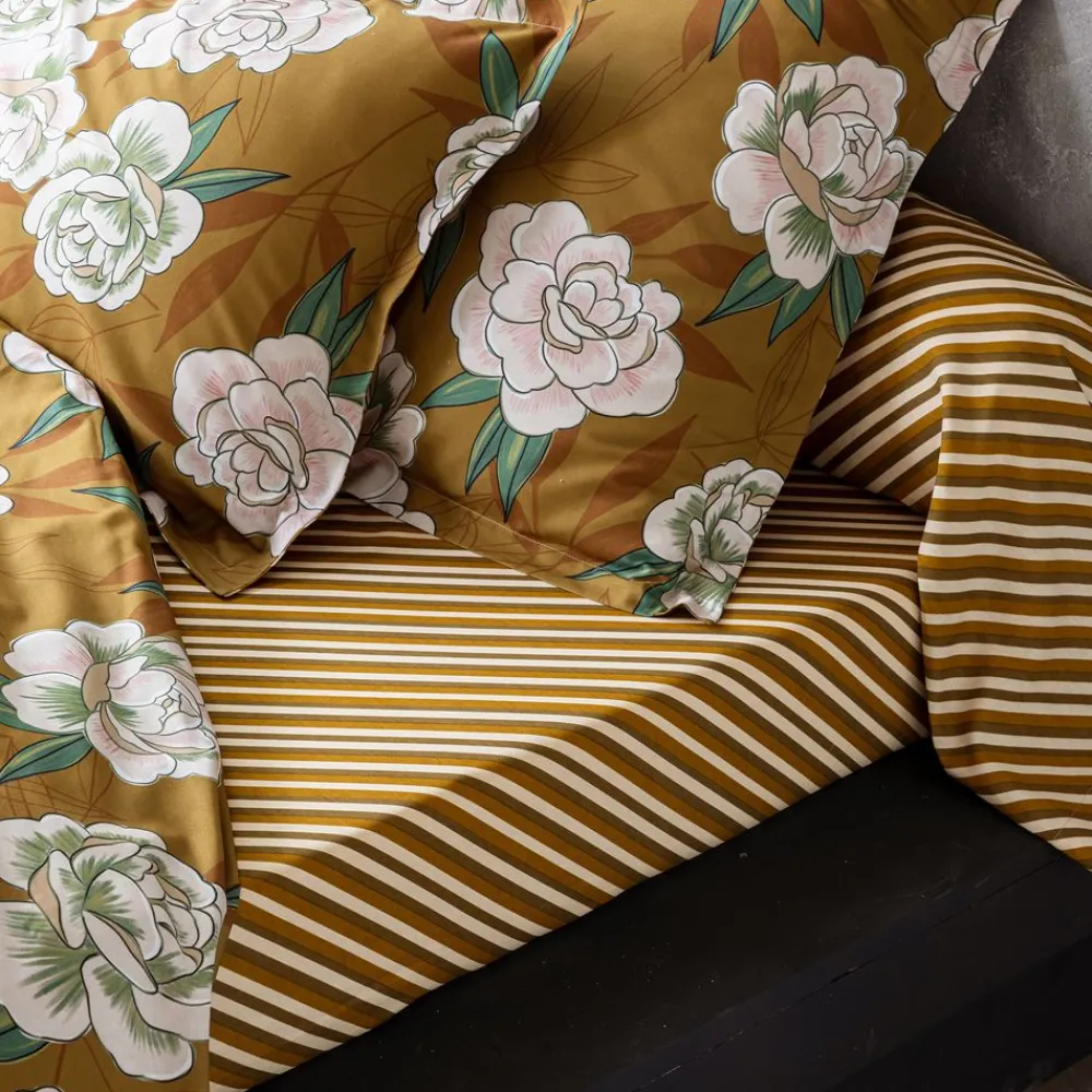 Becquet Linge de lit motif fleurs japonaises - CRÉATION< Housse De Couette|Linge De Lit Fantaisie, Linge De Lit Brodé