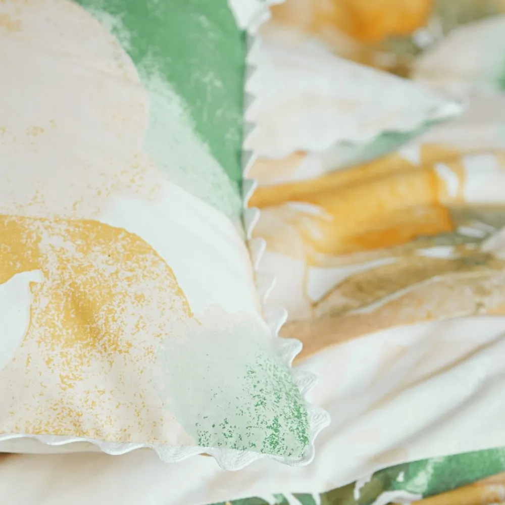 Becquet Linge de lit motif pétales - CRÉATION< Housse De Couette|Linge De Lit Fantaisie, Linge De Lit Brodé