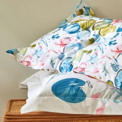 Becquet Linge de lit percale fleurs et feuilles de nénuphars multicolores< Housse De Couette|Linge De Lit Fantaisie, Linge De Lit Brodé