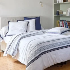 Becquet Linge de lit percale frises brodées - CRÉATION< Housse De Couette|Linge De Lit Fantaisie, Linge De Lit Brodé