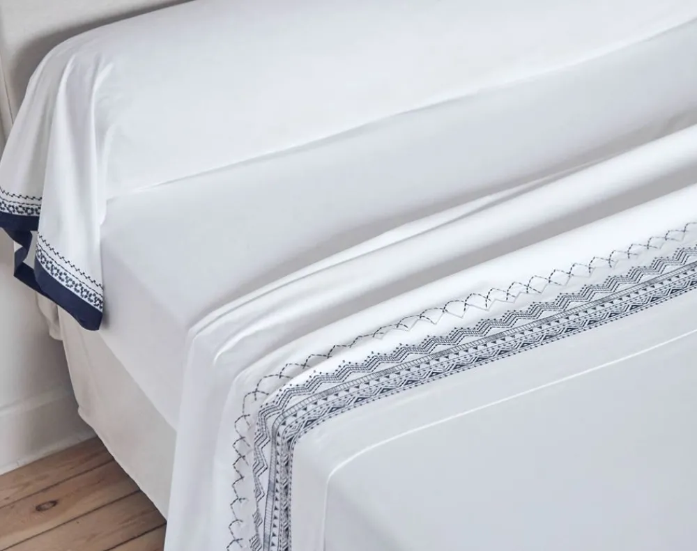 Becquet Linge de lit percale frises brodées - CRÉATION< Housse De Couette|Linge De Lit Fantaisie, Linge De Lit Brodé