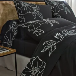 Becquet Linge de lit percale grandes fleurs brodées - CRÉATION< Les Matières|Housse De Couette