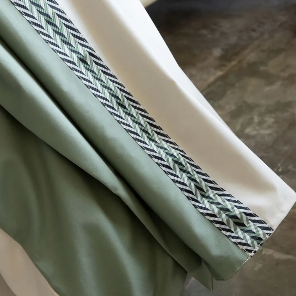 Becquet Linge de lit percale parements et galon< Housse De Couette|Linge De Lit Fantaisie, Linge De Lit Brodé