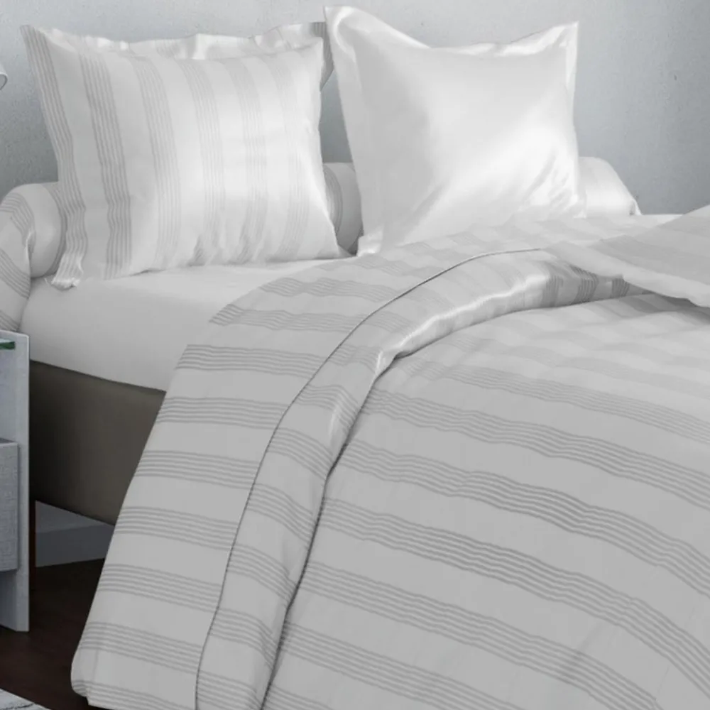 Becquet Linge de lit satin de coton uni et rayé Lauréat< Les Matières|Housse De Couette