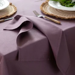 Becquet Linge de table en coton traité antitache - Lauréat< Nappe Unie|Les Matières