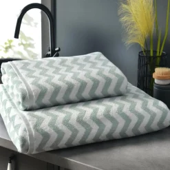 Becquet Linge de toilette à motifs géométriques - 450 g/m² - CRÉATION< Serviette De Bain Fantaisie|Les Matières