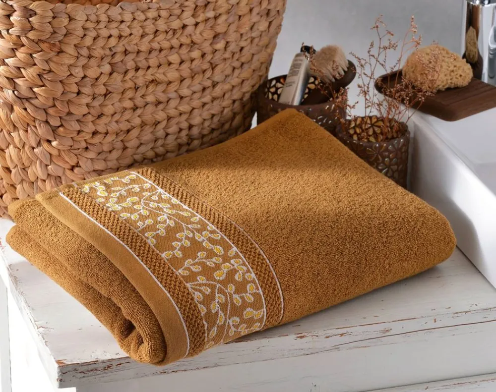 Becquet Linge de toilette liteau fleurs - 450 g/m²< Serviette De Bain Fantaisie|Les Matières
