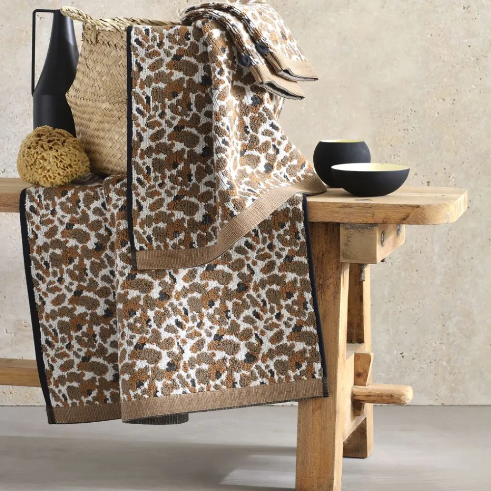 Becquet Linge de toilette relief léopard - CRÉATION - 520 g/m²< Serviette De Bain Fantaisie|Les Matières