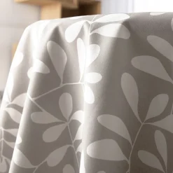 Becquet Nappe enduite motif feuilles< Nappe Fantaisie