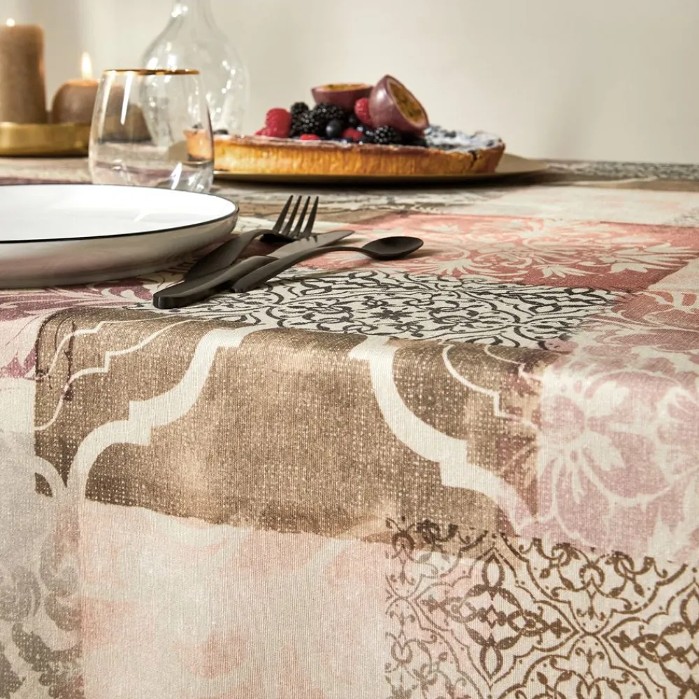 Becquet Nappe polycoton imprimé effet patchwork< Nappe Fantaisie|Les Matières