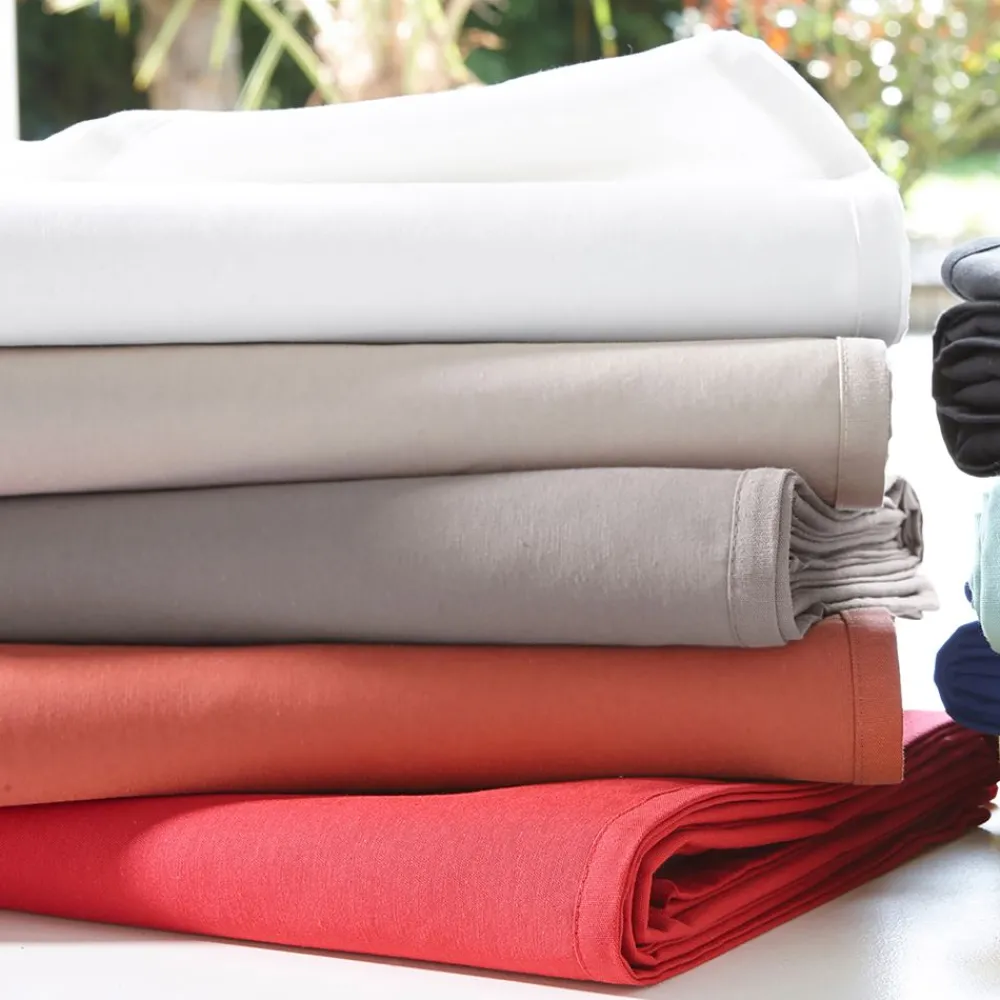 Becquet Nappe unie en polycoton< Nappe Unie|Les Matières