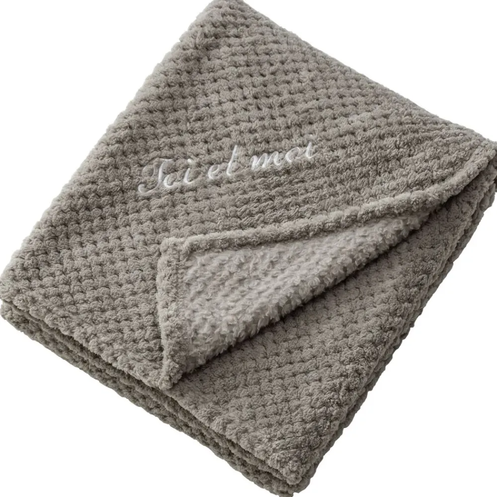 Becquet Plaid effet relief personnalisable< Rideau Et Déco Textile|Plaid