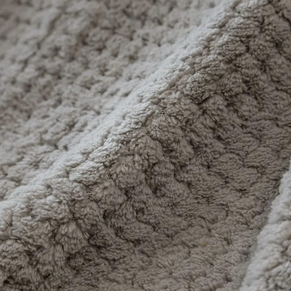 Becquet Plaid effet relief personnalisable< Rideau Et Déco Textile|Plaid