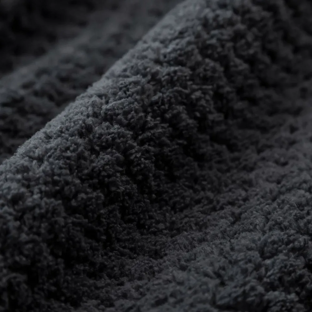 Becquet Plaid effet relief personnalisable< Rideau Et Déco Textile|Plaid