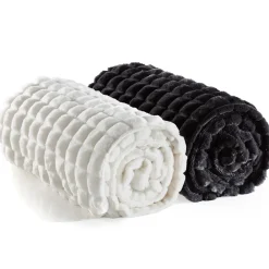 Becquet Plaid imitation fourrure effet carreaux< Rideau Et Déco Textile|Plaid